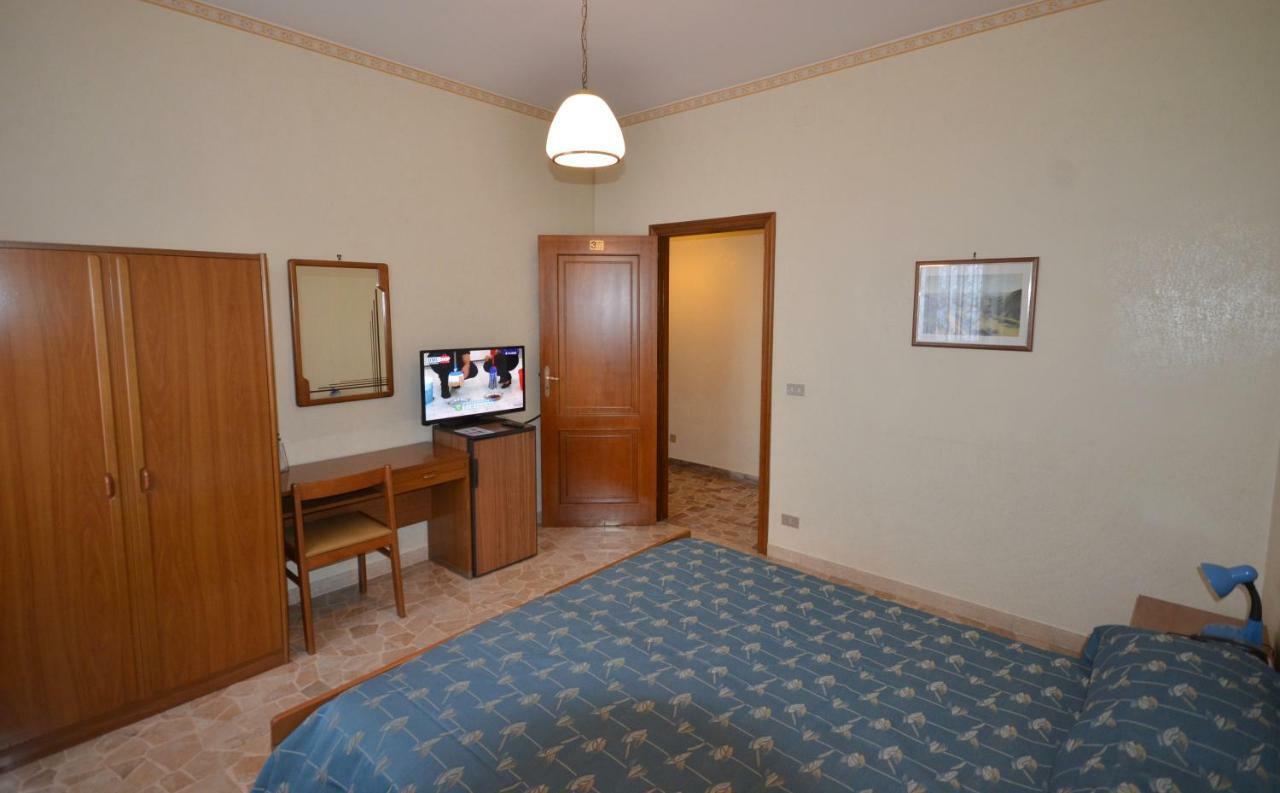 Hotel A-14 Modugno Exterior photo